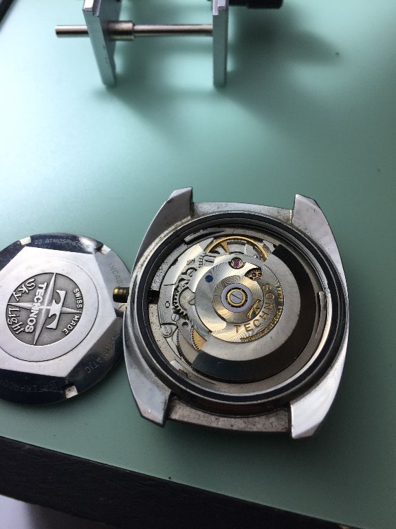 □ Technos SkyLight 200M Automatic 25Jewels 1970年代？ : 僕と猫と