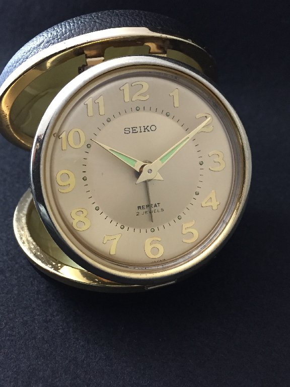 □ SEIKO REPEAT 2JEWELS トラベル時計 （昭和レトロ） : 僕と猫と時計
