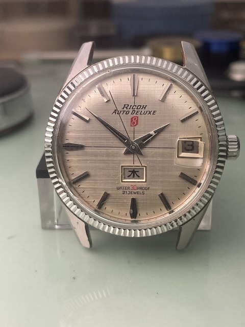 14b4c812-s.jpg