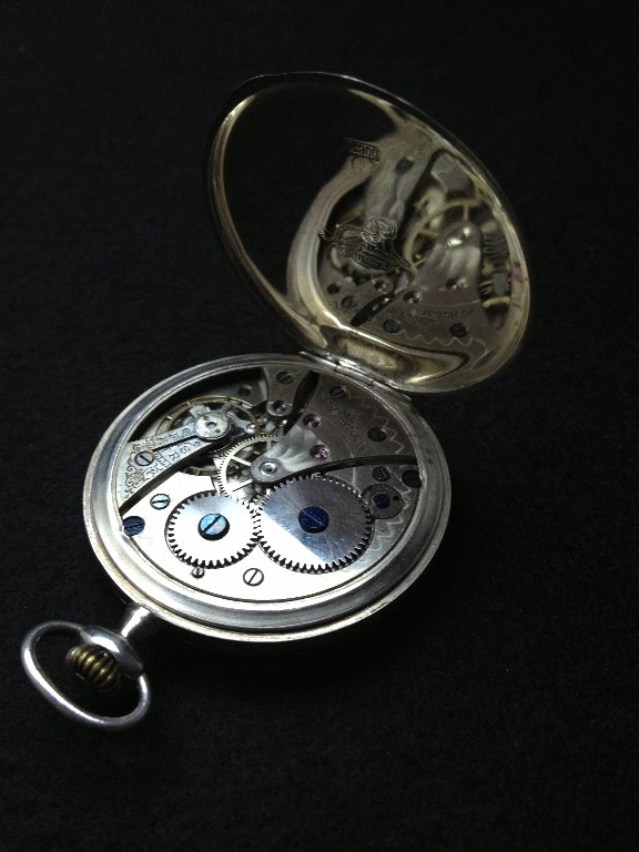 TAVANNES 懐中時計タバン象嵌