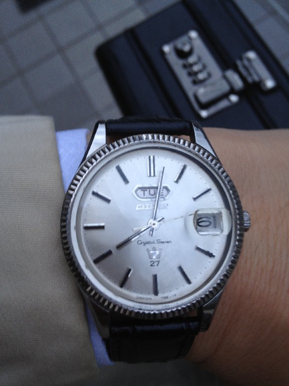 稼働品】1967年 CITIZEN CrystalSeven J18 - メルカリ
