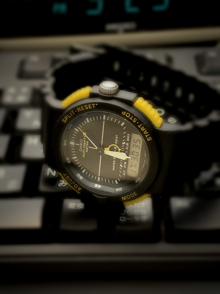 casio カシオ ARW-320 稼動品 699 ALTI-DEPTH