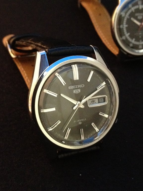 R7-2526　美品　セイコー　6119-8020 Seiko 5 Sports 6119-8020 Price as of October 2025 | WatchCharts