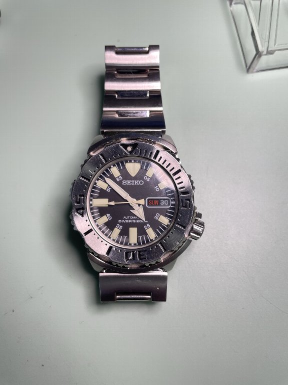 □もはやクラッシック 初代SEIKO Classic Black Monster 7S26