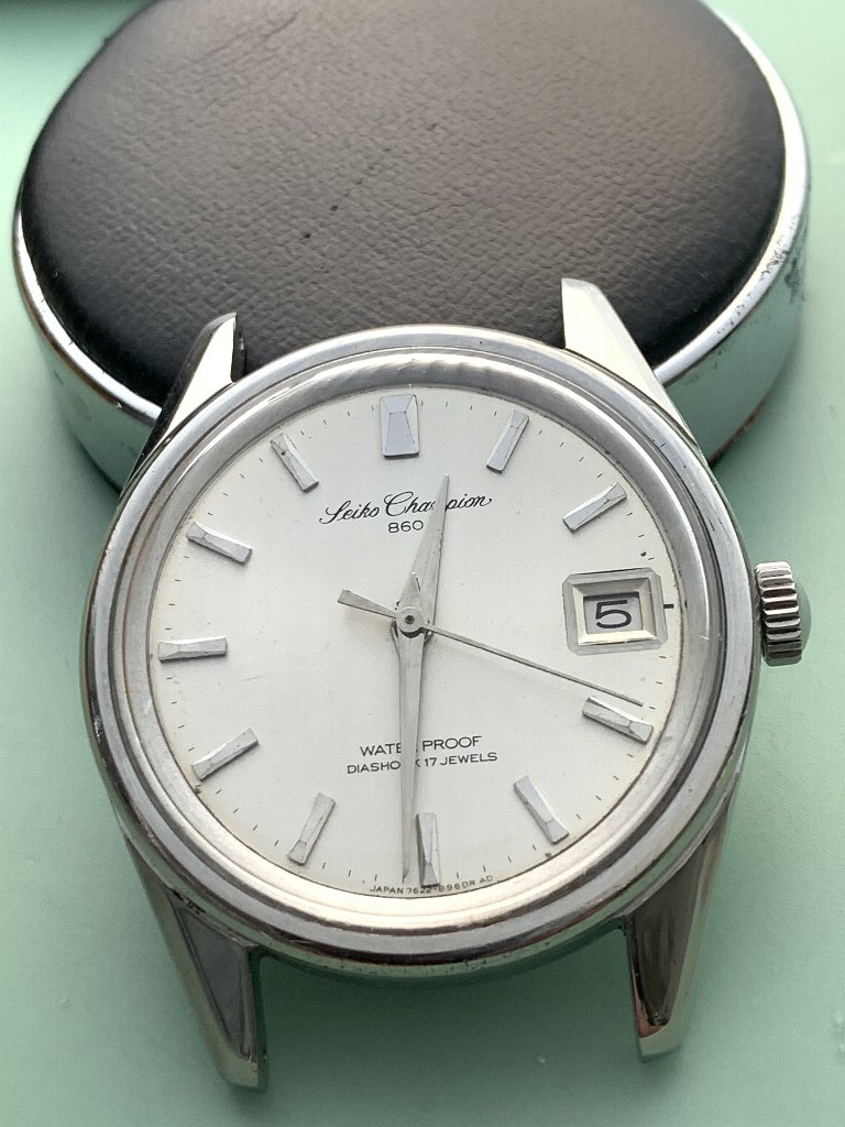 □ SEIKO Champion 860 waterproof Diashock 17jewels(1964年