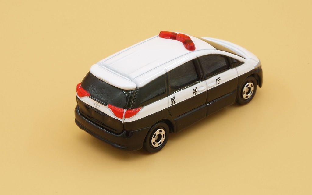 トミカ 100 トヨタ エスティマ【未開封】｜BEEP ゲームグッズ通販