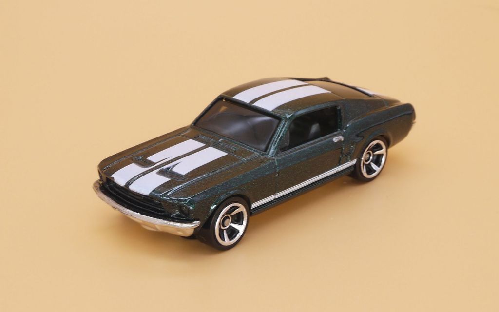 ホットウィール 15862 フォード マスタング カスタム 1967