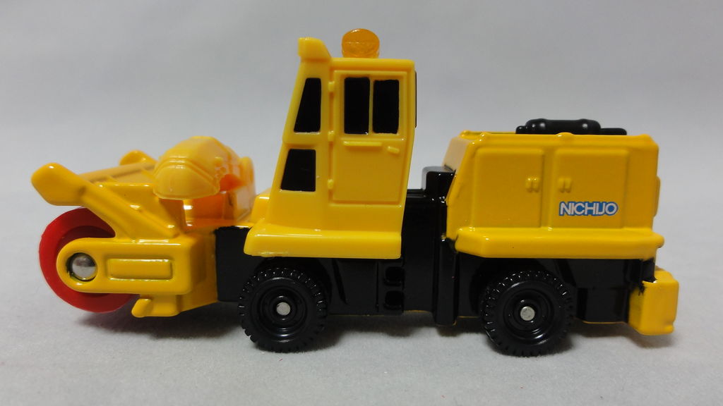 10 12 トミカ No 047 日本除雪機製作所 ロータリー除雪車 Htr265 まつくログ トミカ分室