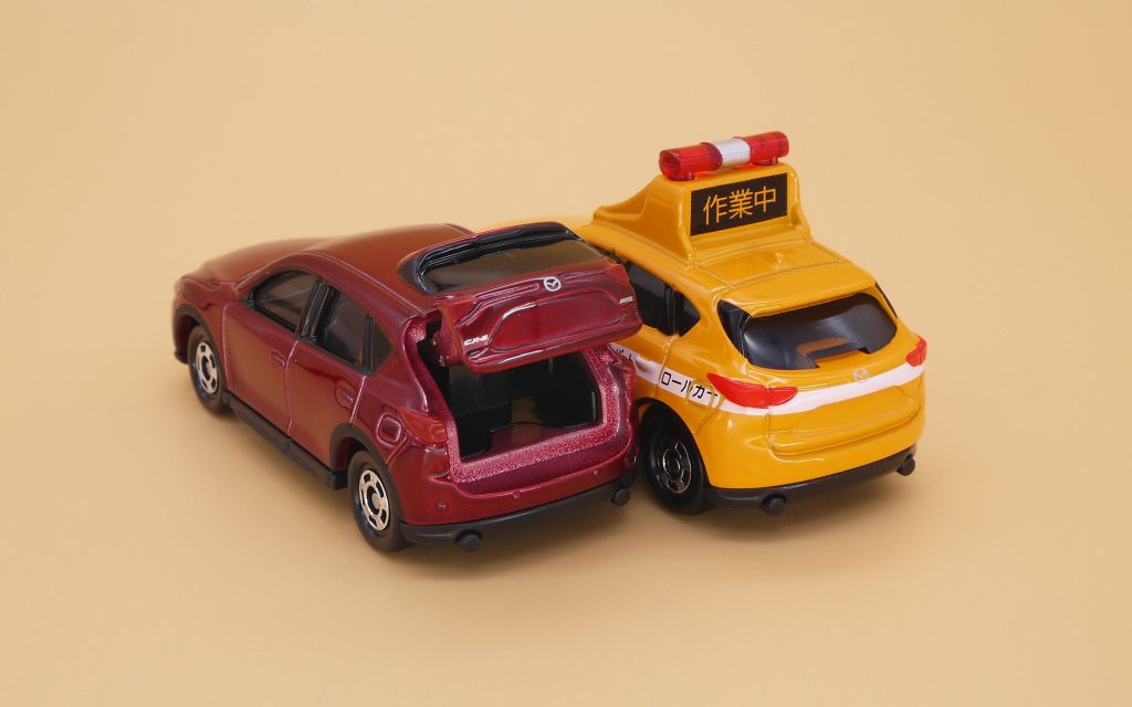 ☆商談中☆5940 塗装修復トミカ マツダCX-5 国土交通省河川パトロール