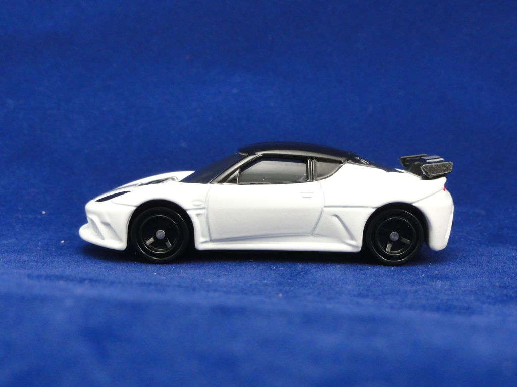 2013/12 トミカ No.104 ロータス エヴォーラ GTE : まつくログ-トミカ分室