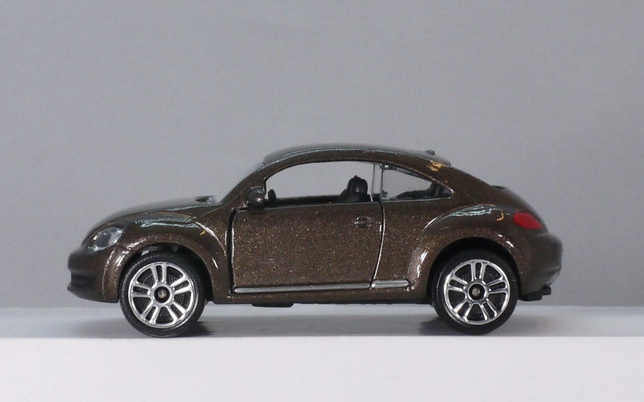 マジョレット MAJORETTE VW ビートル＋カヌー 1/60 NO.202 マジョレット MAJORETTE VW ビートル＋カヌー 1/60 NO.202