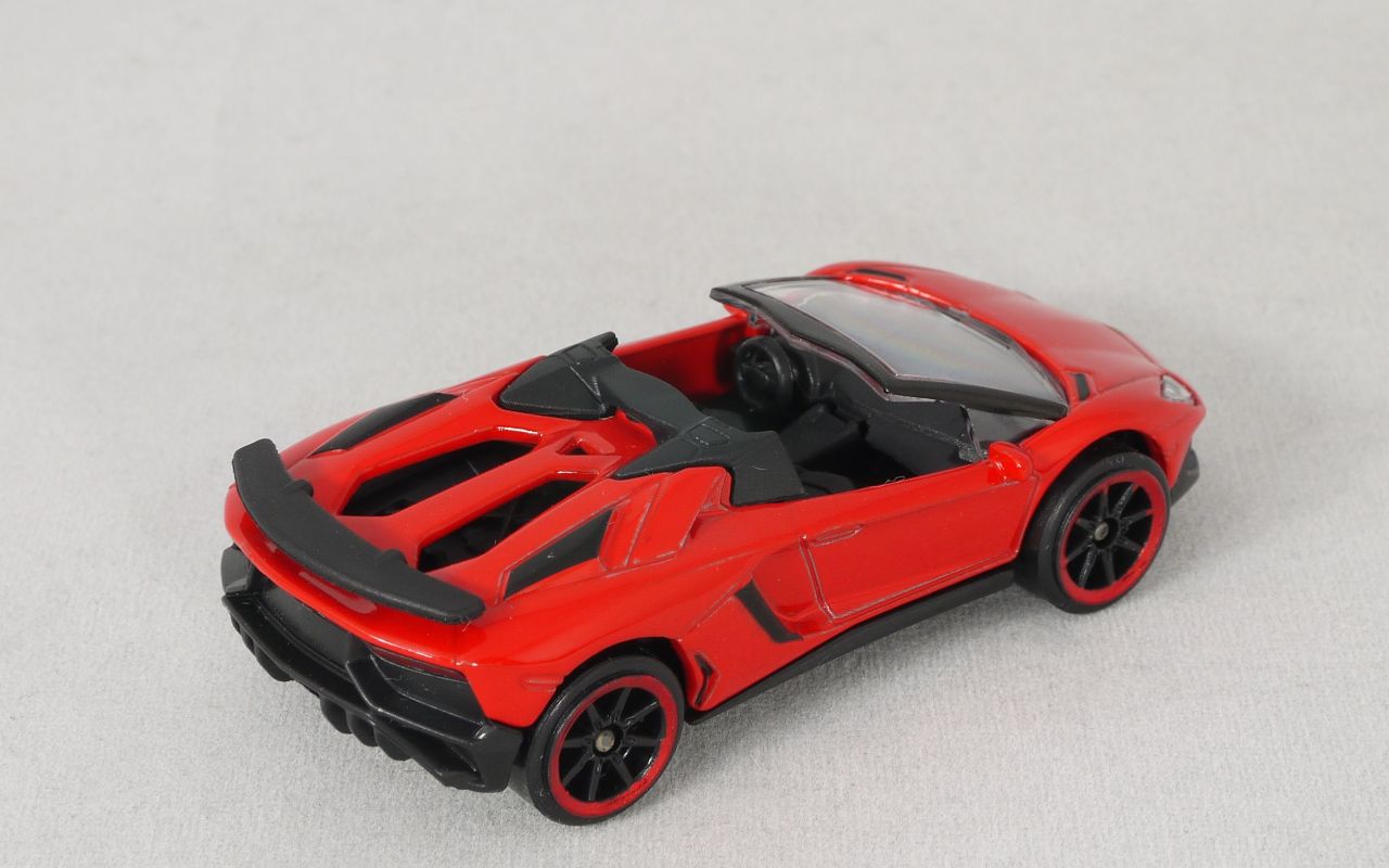 マジョレットミニカー 219g ランボルギーニ アヴェンタドール Sv ロードスター まつくログ トミカ分室 マジョレットミニカー 219g ランボルギーニ アヴェンタドール Sv ロードスター まつくログ トミカ分室