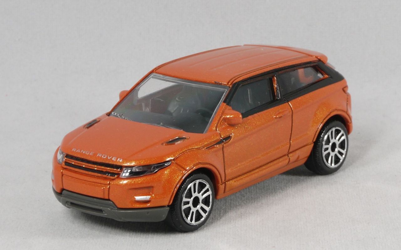 マジョレットミニカー 266a ランドローバー レンジローバー イヴォーク まつくログ トミカ分室