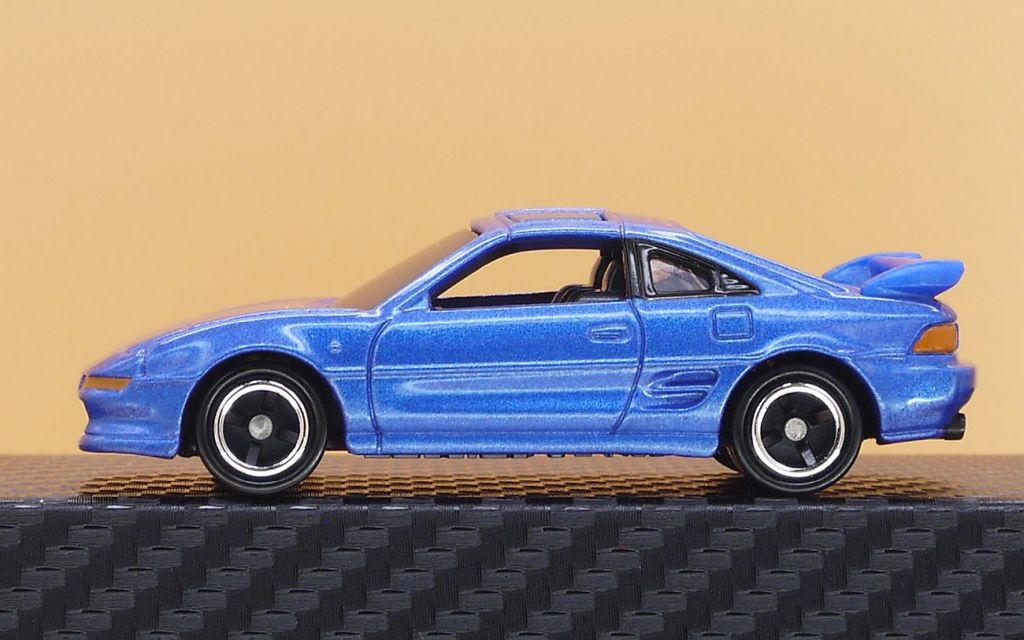 2020/1 ドリームトミカ 頭文字D トヨタ MR2 SW20 (小柏カイ) : まつく