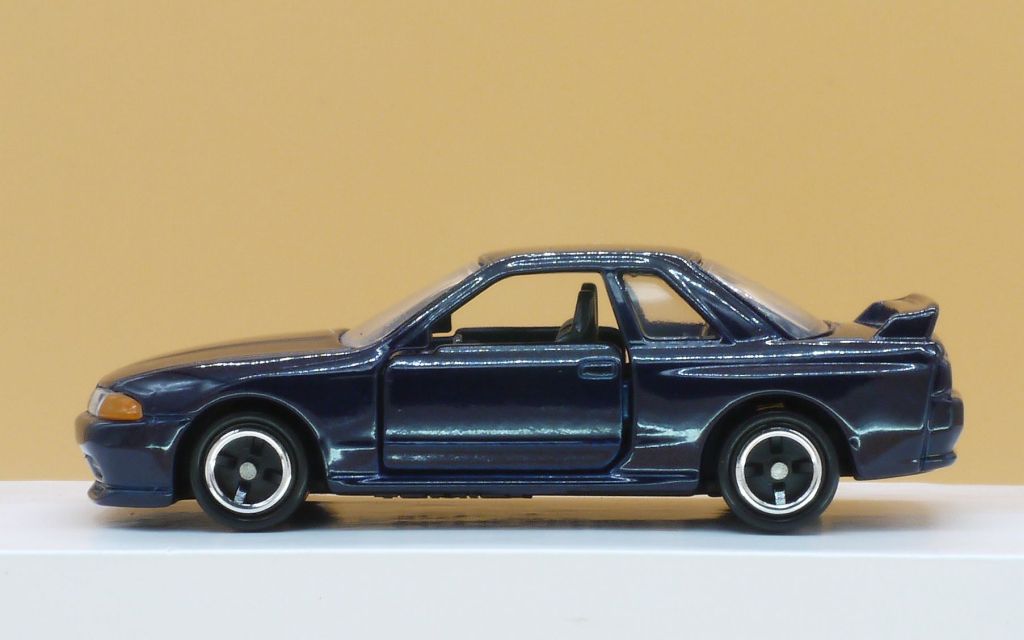 2019/7 トミカ No.020 日産 スカイライン GT-R (R32) ギフトセット