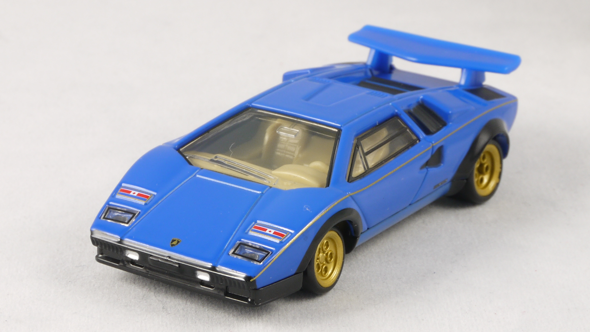 2015/10 トミカプレミアム No.10 ランボルギーニ カウンタック LP500S