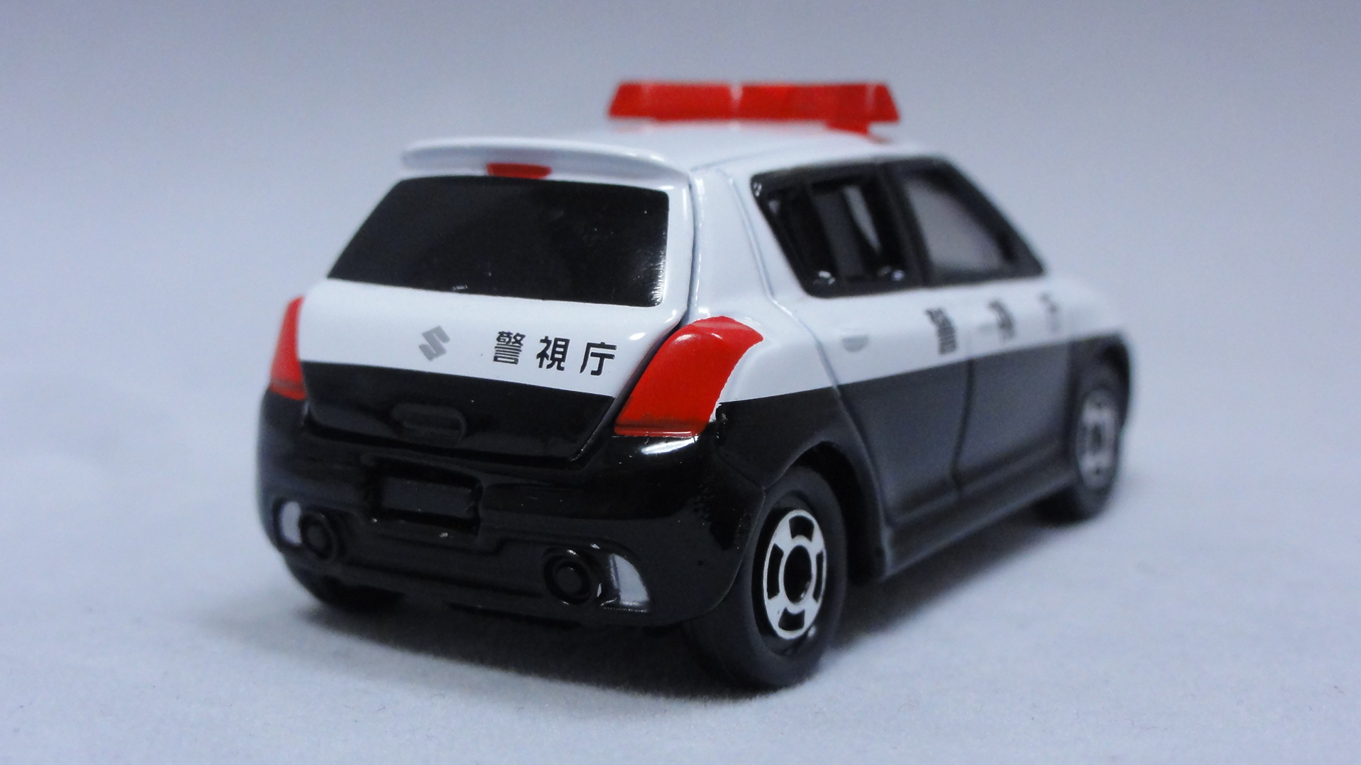 2009/11 トミカ No.061 スズキ スイフトスポーツ パトカー 警視庁