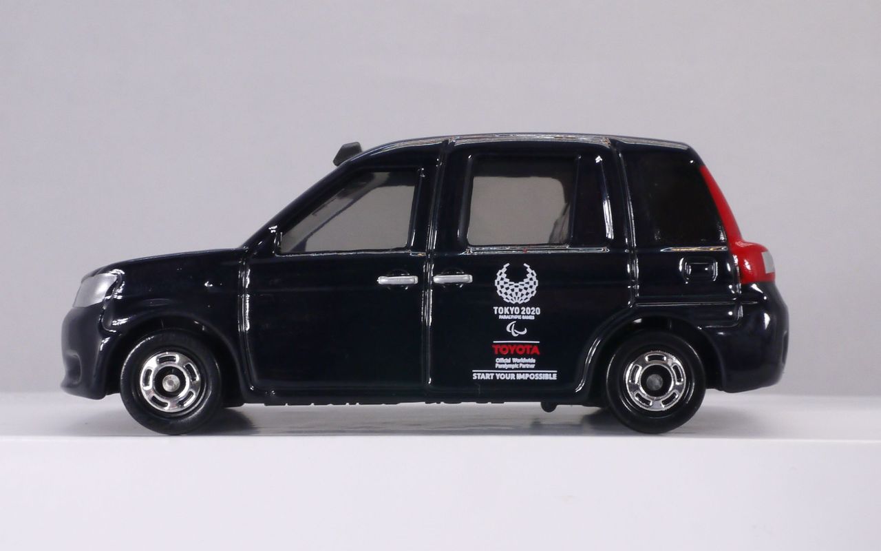 トミカ トヨタ ジャパンタクシー JPN TAXI 東京2020オリンピック
