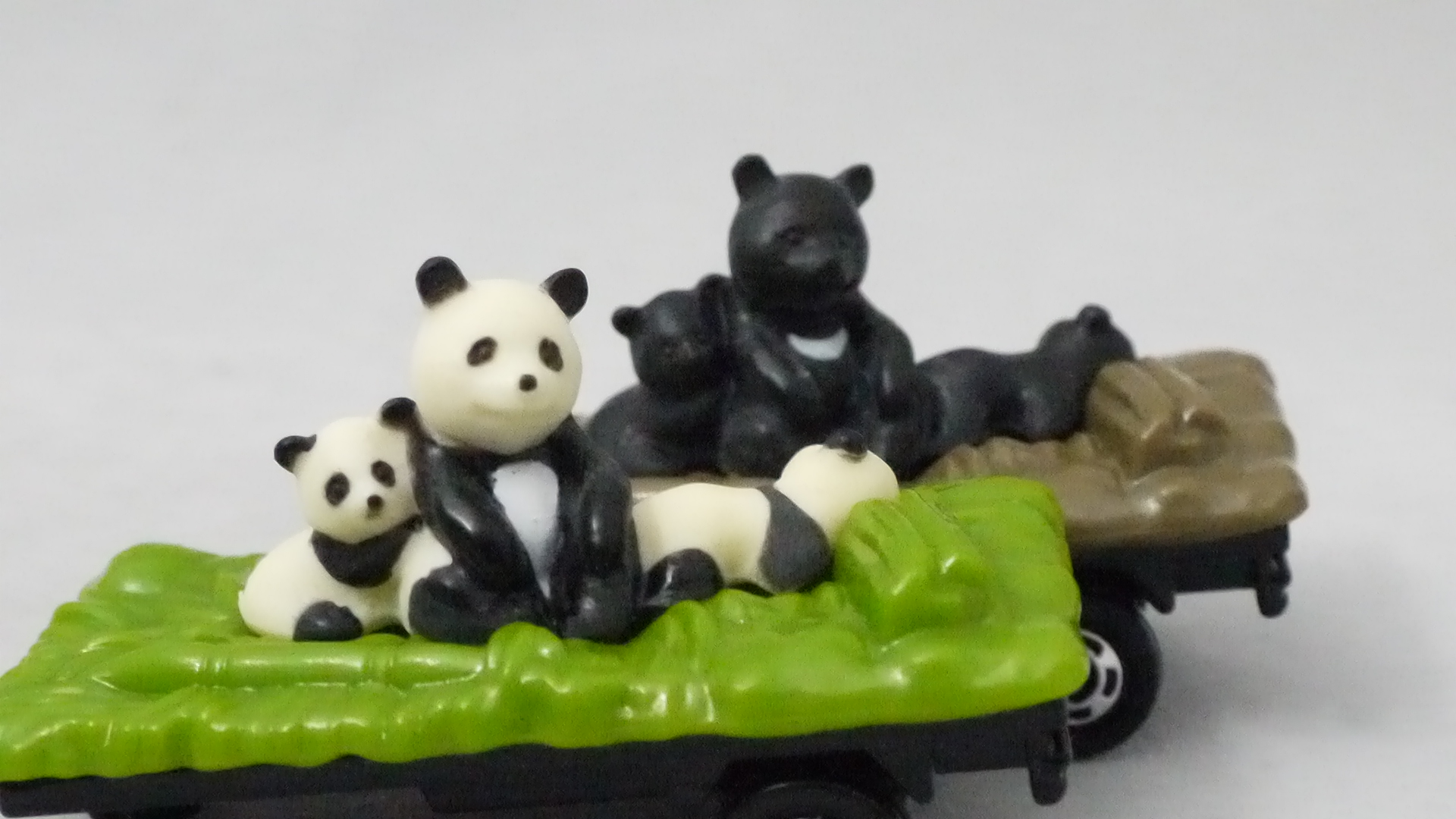 3 動物運搬車 (初回特別カラー) Amazon.co.jp: №3 動物運搬車 初回