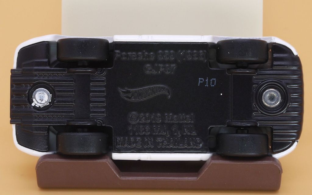 ホットウィール GJP87 ポルシェ 959 (1986) : まつくログ-トミカ分室