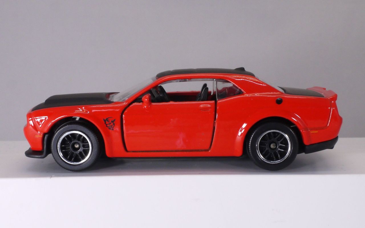マジョレットミニカー 238c ダッジ チャレンジャー Srt デーモン まつくログ トミカ分室 マジョレットミニカー 238c ダッジ チャレンジャー Srt デーモン まつくログ トミカ分室