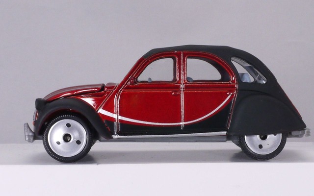マジョレットミニカー 253A シトロエン 2CV VINTAGE MODEL 2 : まつく