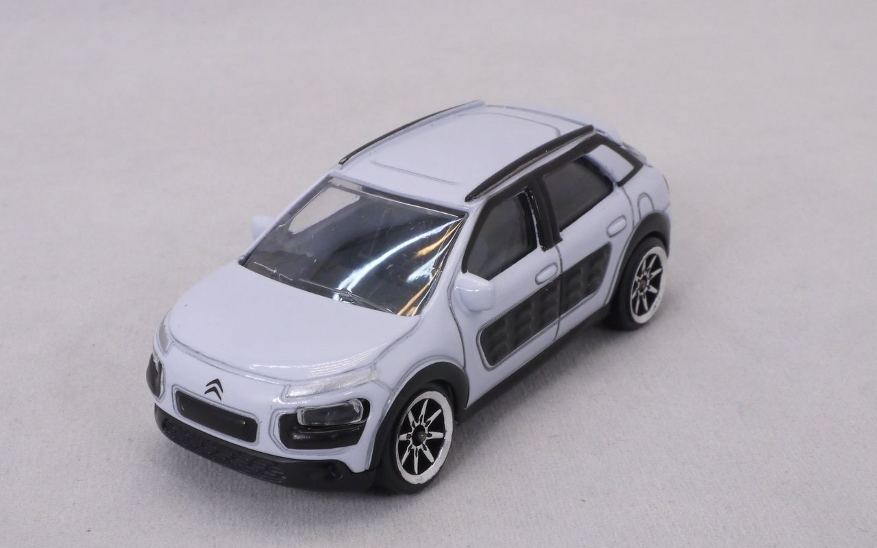ノレブ シトロエン Citroen C4 カクタス 2018 1/18 Amazon | NOREV/ノレブ シトロエン C4 カクタス 2018 Aluminium