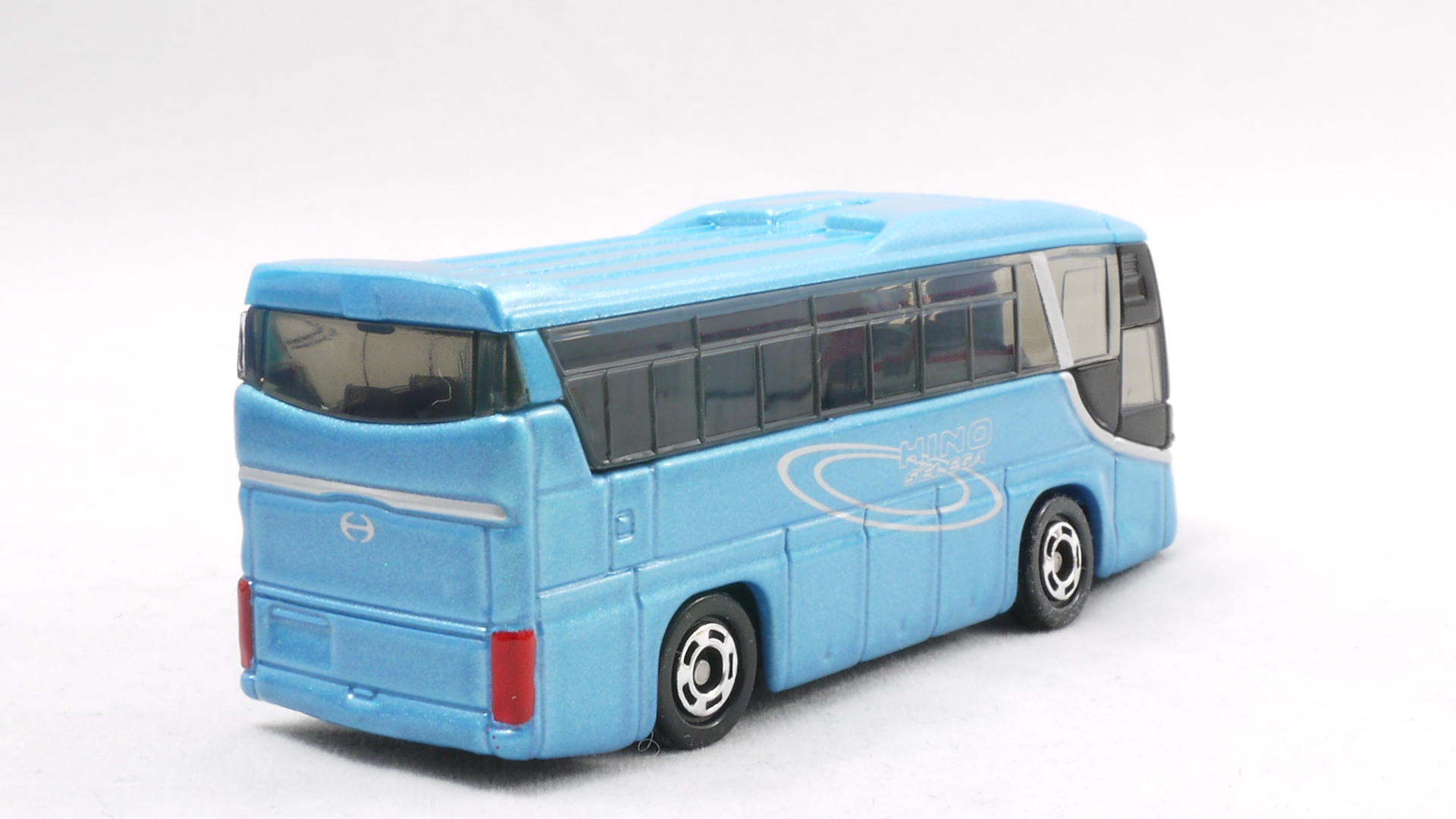 2006/4 トミカ No.101 日野 セレガ 通常版 : まつくログ-トミカ分室