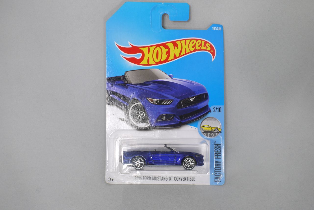 ホットウィール フォード マスタング GT コンバーチブル : ま