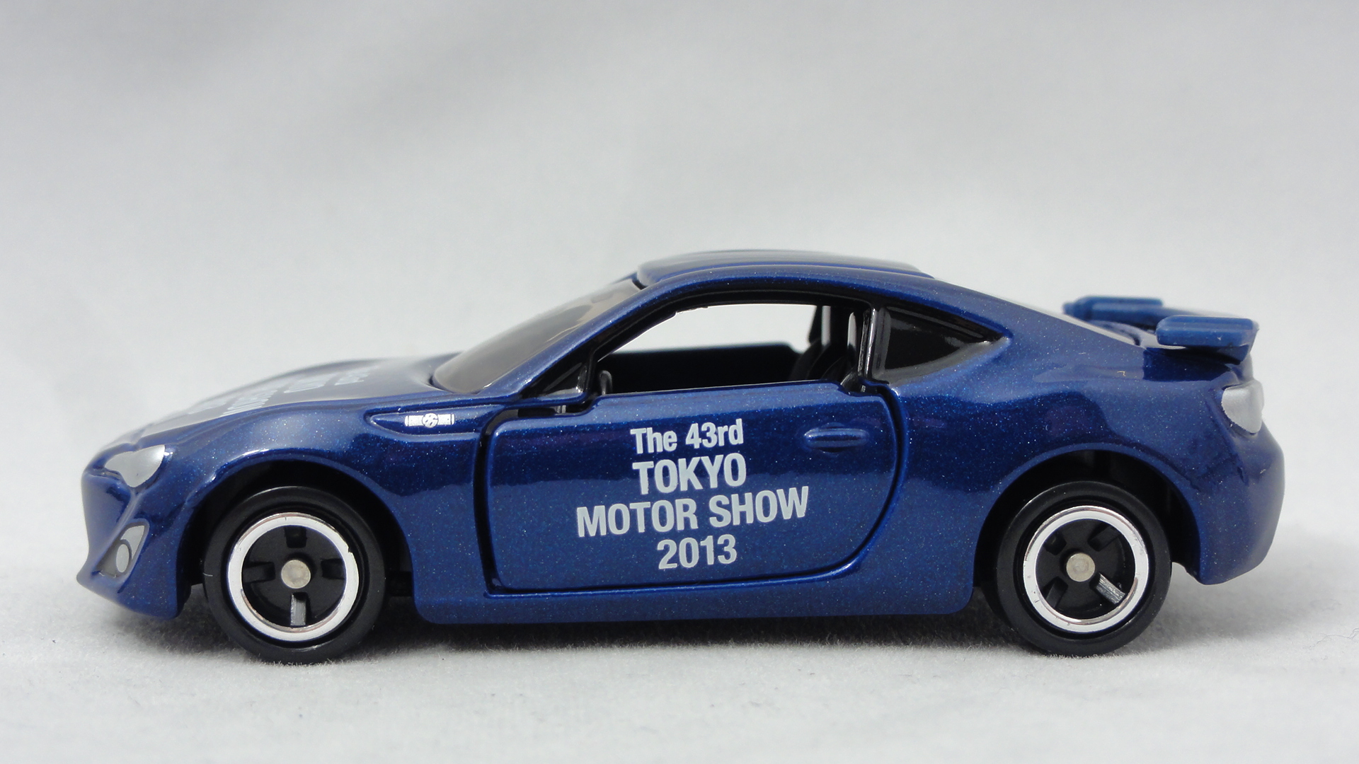 2013/11 トミカNo.046 トヨタ 86 東京モーターショー2013 No.12 : ま