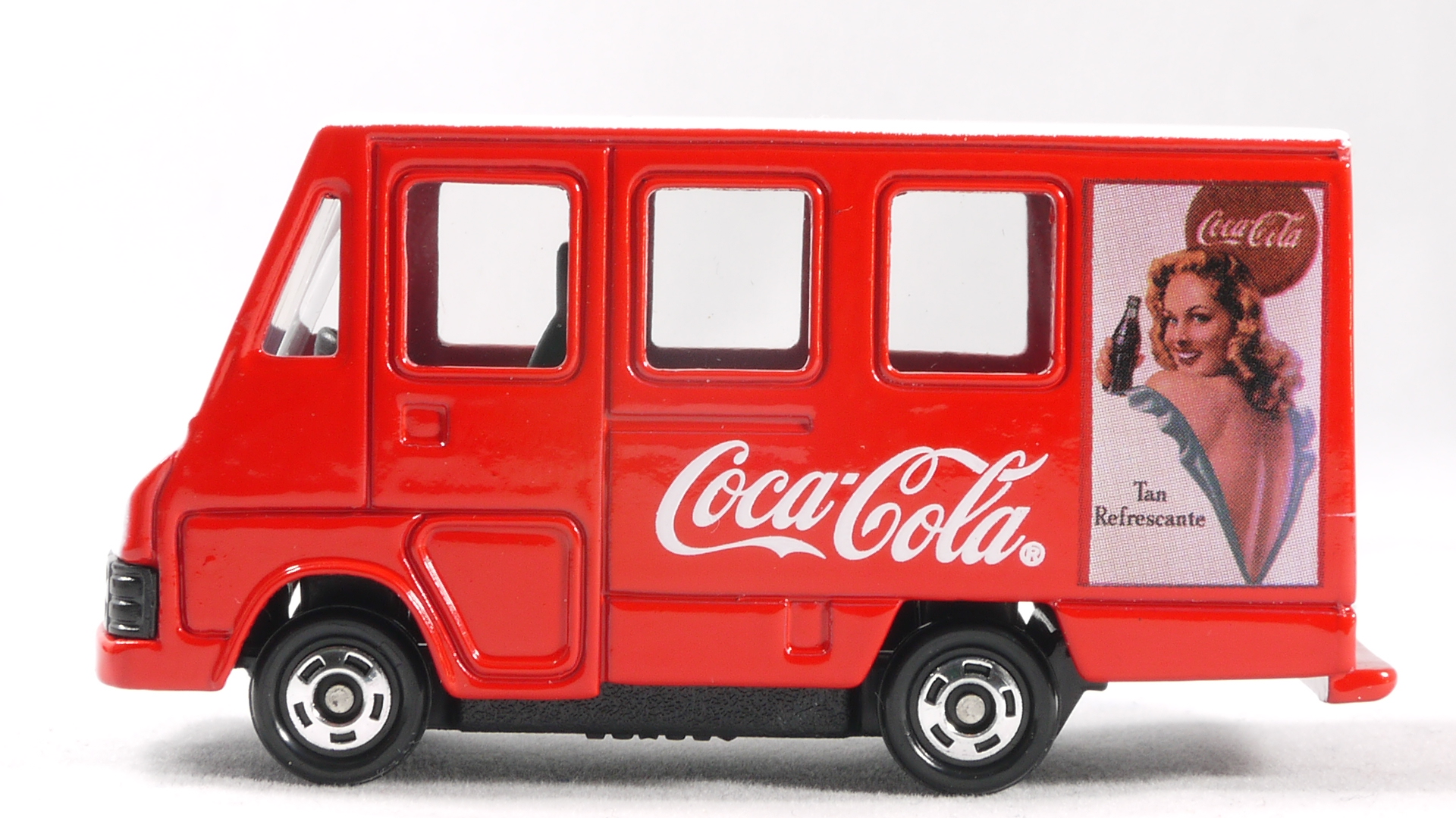 2006/3 トミカ No.093 トヨタ クイックデリバリーバン : まつくログ