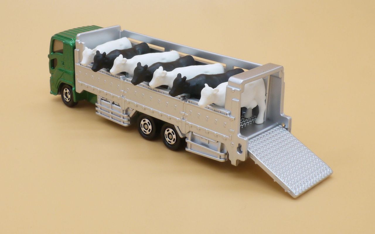2019/9 トミカ ロング No.139 家畜運搬車 通常版 : まつくログ-トミカ分室