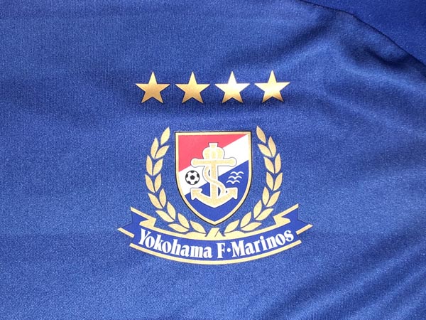 横浜fマリノス バンドマンとけんちく屋