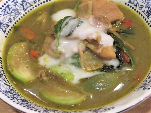 グリーンカレー ソムタムダー2