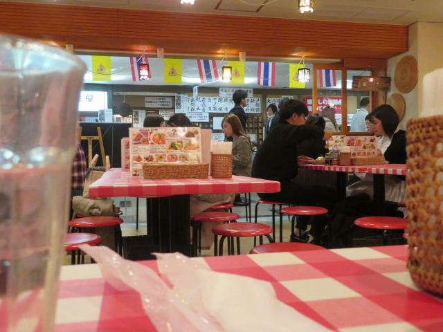 新装のタイ料理 バンコクダイナー 大手町ビル で 鶏肉のガパオライス 毎日カレー と タイ料理 By エスニカン 新装のタイ料理 バンコクダイナー 大手町ビル で 鶏肉のガパオライス 毎日カレー と タイ料理 By エスニカン