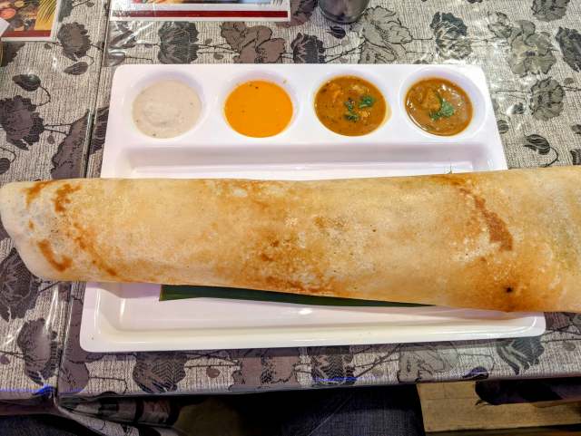 南インド料理「ビマラ」（板橋・ときわ台）でランチ「オニオンドーサ」と「ラッサムスープ」