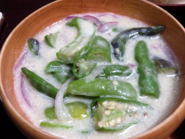 開店15年目のブータン料理 ガテモタブン 代々木上原 で青トウガラシとチーズの煮込み エマダツィ ランチ モモ 孤独の忘年会企画も 毎日カレー と タイ料理 By エスニカン 開店15年目のブータン料理 ガテモタブン 代々木上原 で青トウガラシとチーズの煮込み エマダツィ ランチ モモ 孤独の忘年会企画も 毎日カレー と タイ料理 By エスニカン