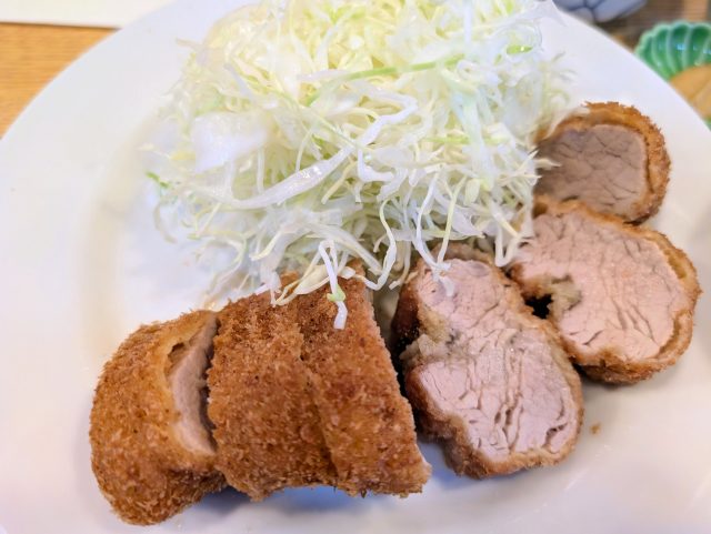 ヒレカツ発祥の店「蓬莱屋（御徒町）」で大正浪漫の「ヒレカツ定食」