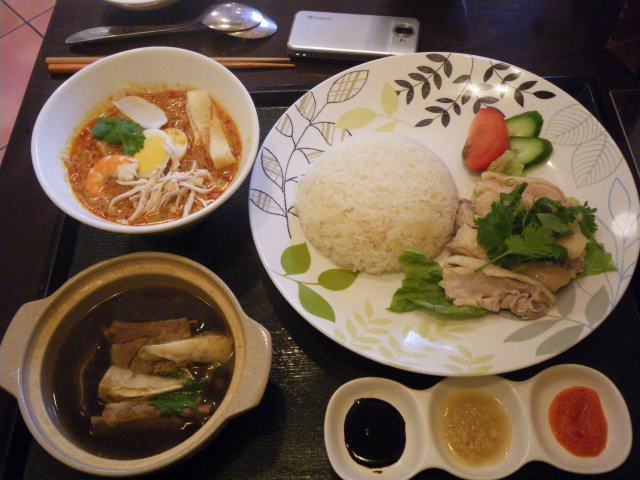 毎日カレー と タイ料理 By エスニカン 毎日カレー と タイ料理 By エスニカン