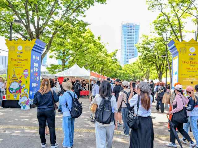 ２６年のタイフェスティバル東京、フルーツの「オートーコー市場」＆リボンバッグ「ＮａＲａＹａ」の新時代
