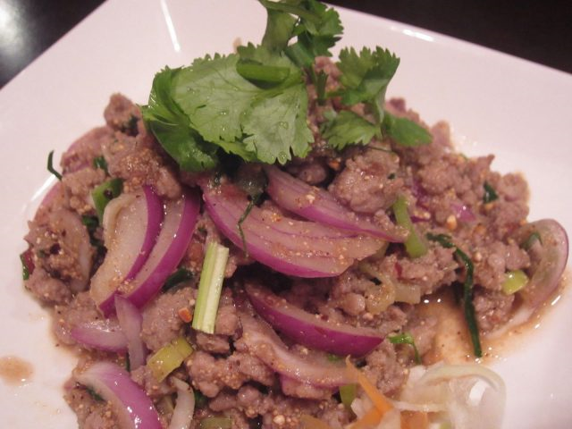 タイ料理のひき肉とタイハーブ和え ラープ フレッシュミント サラネー パクチー が必須です レシピサイトでは省かれる 毎日カレー と タイ料理 By エスニカン タイ料理のひき肉とタイハーブ和え ラープ フレッシュミント サラネー パクチー が必須です レシピサイトでは省かれる 毎日カレー と タイ料理 By エスニカン
