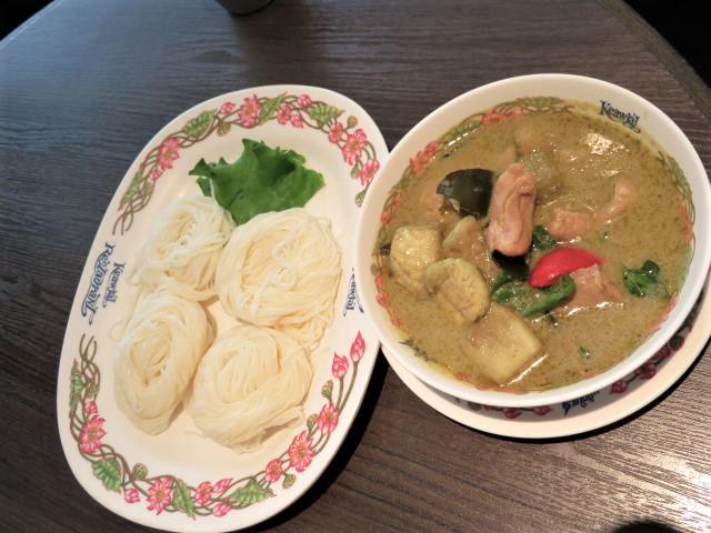 タイ料理 グリーンカレー はそうめんでも美味い カノムチーン ゲーンキョワーンのアレンジ 毎日カレー と タイ料理 By エスニカン
