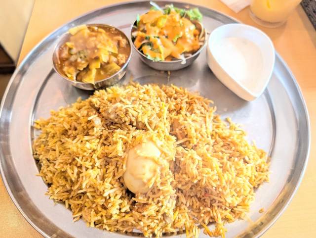 インド料理「アールティ（秋葉原）」で毎日頼める「チキンビリヤニ」