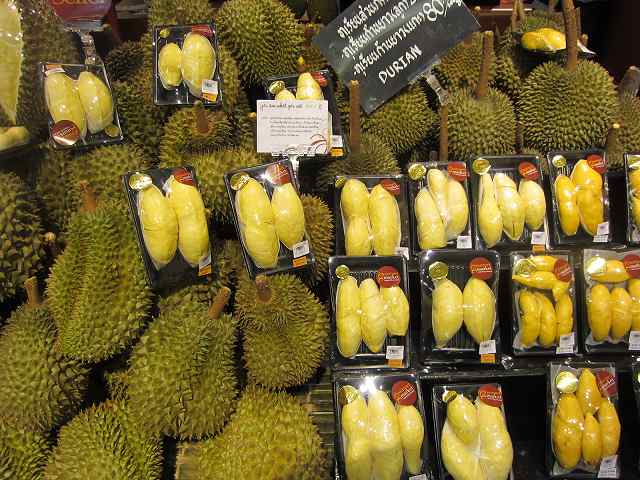 タイの ドリアン 中国が爆買い 日本では人気イマイチの割に値段がハンパない 毎日カレー と タイ料理 By エスニカン