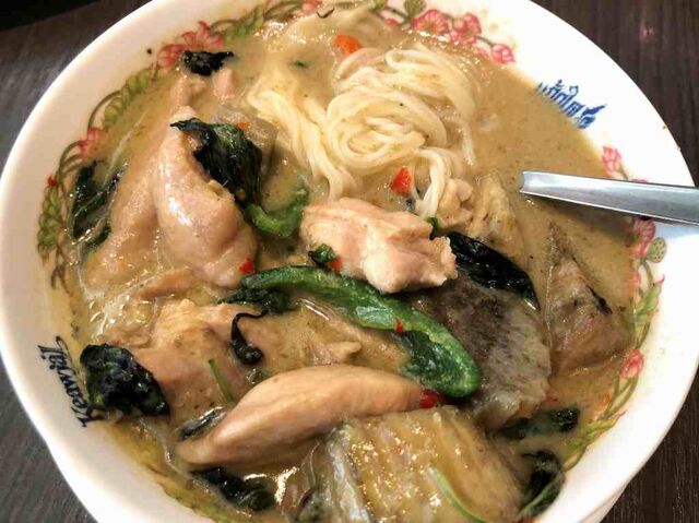 素麺も相性抜群のタイ料理 グリーンカレー 現地では米麺カノムチーン 毎日カレー と タイ料理 By エスニカン
