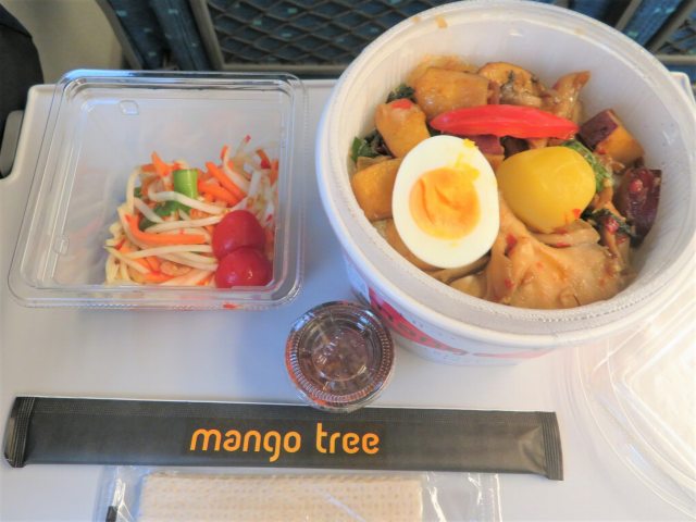 マンゴツリーキッチン・ガパオ」（東京駅グランスタ）で栗や舞茸の「秋 