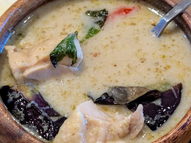 新店「555タイキッチン」（板橋・ときわ台）でランチ「ガパオと