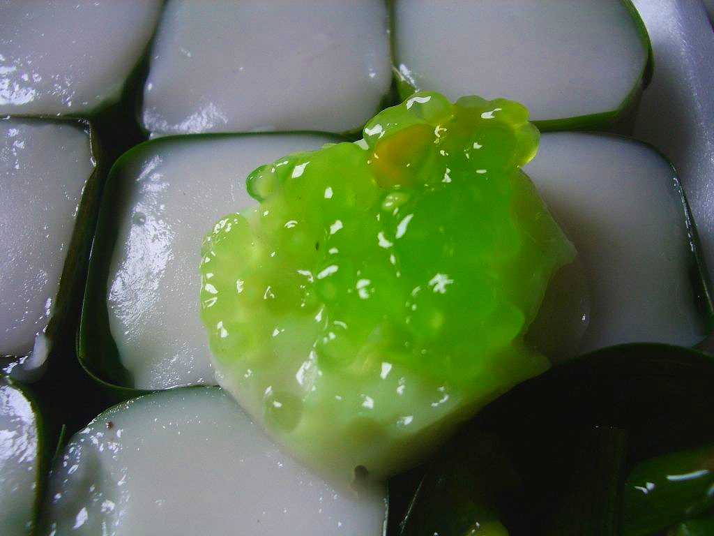 甘くないタイのカノム 生菓子 くわい入りの ターゴ ヘーウ 毎日カレー と タイ料理 By エスニカン