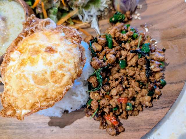 新店「555タイキッチン」（板橋・ときわ台）でランチ「ガパオと