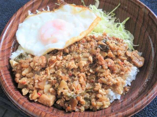 実食 オリジン弁当の ガパオライス2021 日本にいながらタイ気分 らしい 毎日カレー と タイ料理 By エスニカン 実食 オリジン弁当の ガパオライス2021 日本にいながらタイ気分 らしい 毎日カレー と タイ料理 By エスニカン